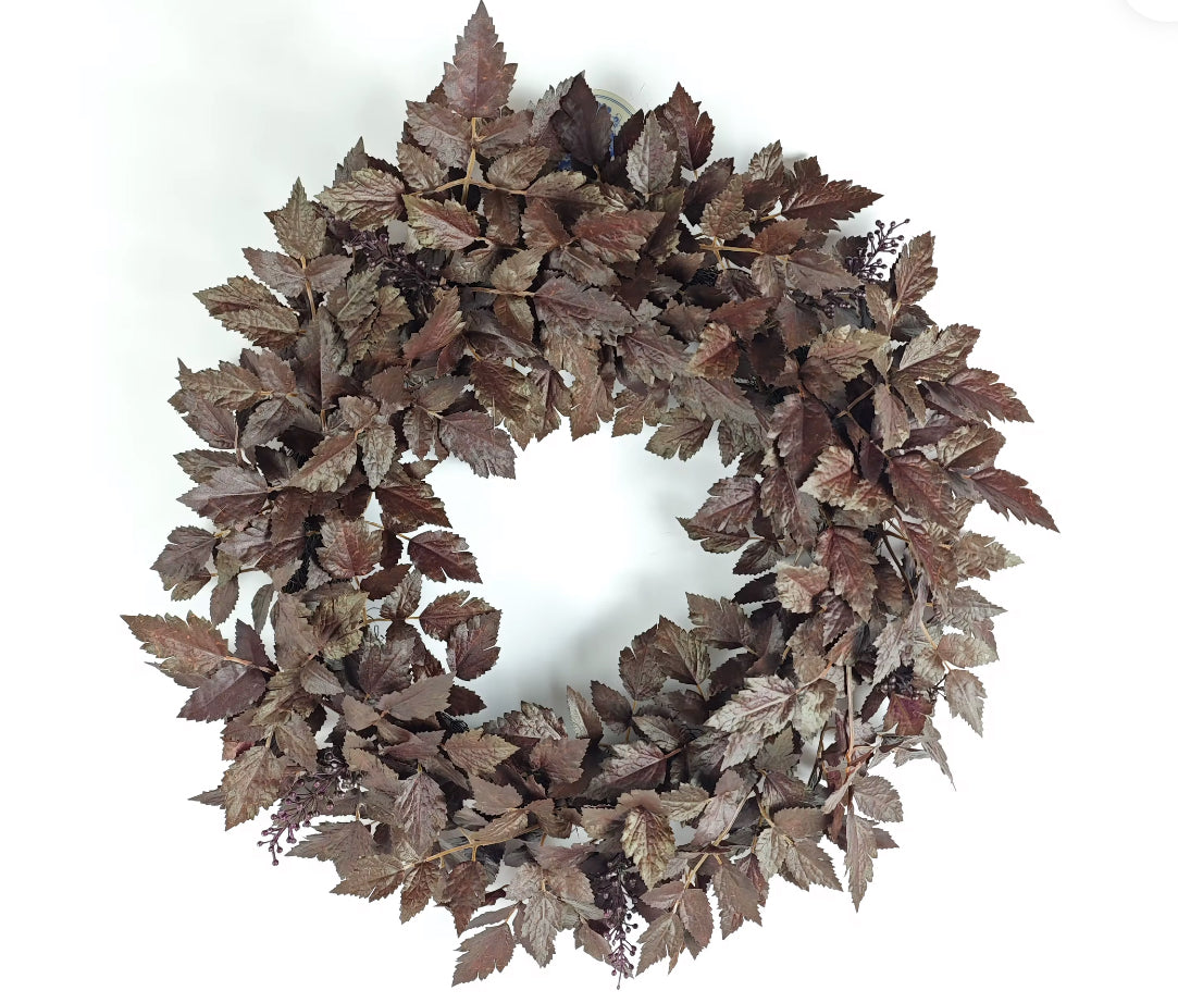 Luxury Cimicifuga Winter Leaf Wreath
