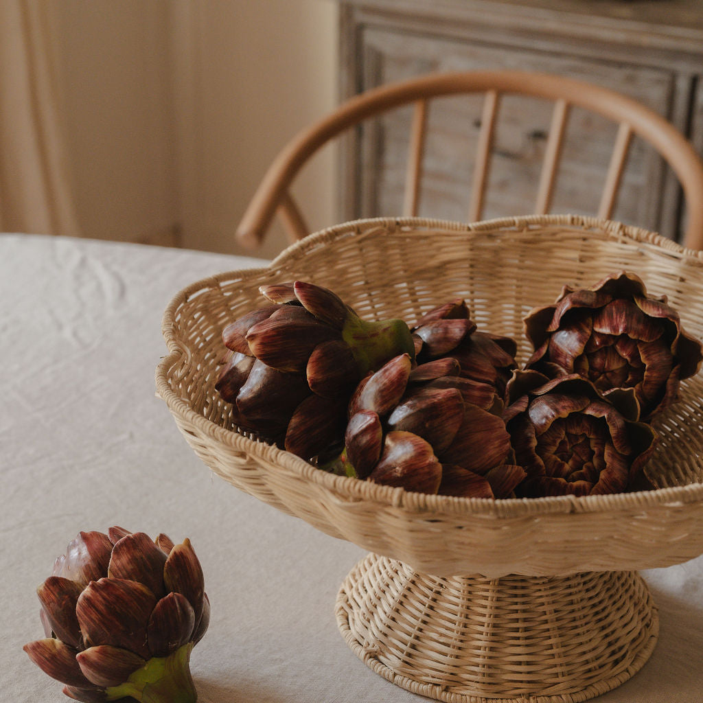 Wicker Scalloped Fruit Bowl