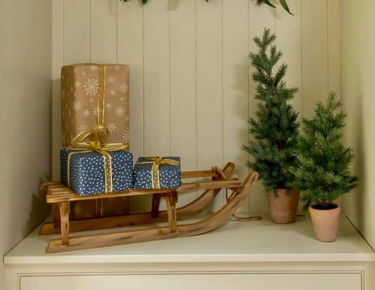 Rustic Wooden Christmas Sleigh