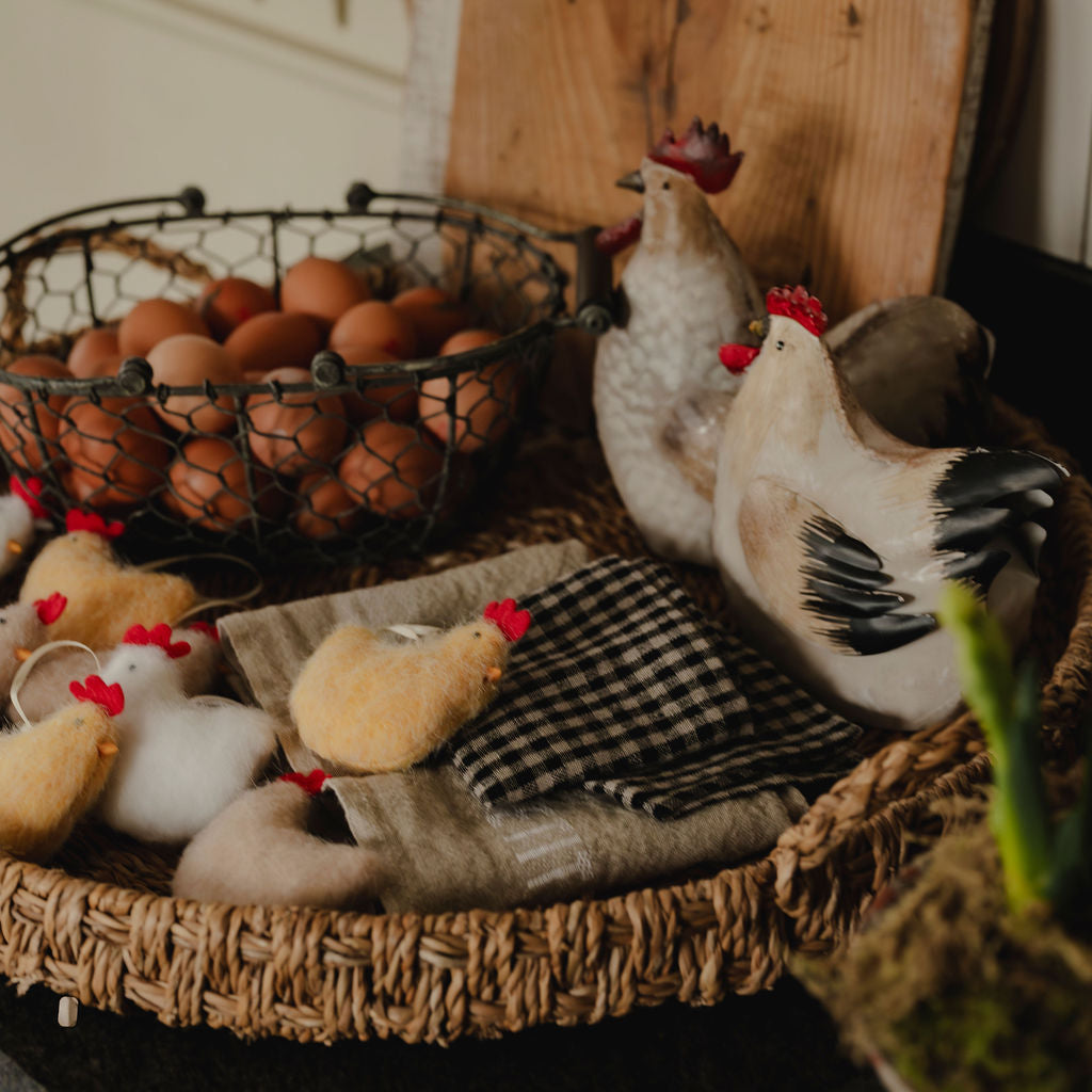 Rustic Metal Rooster and Hen