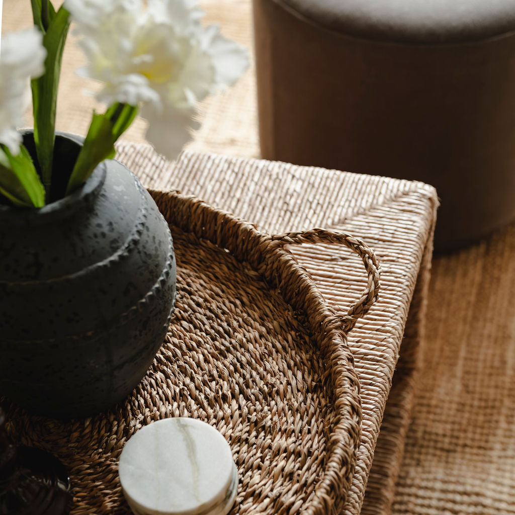 Large Round Seagrass Tray