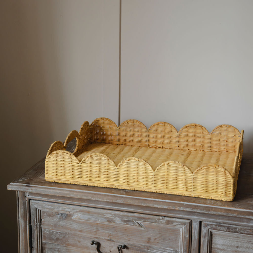 (Slight Seconds) Large Scalloped Wicker Tray