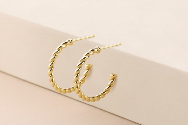 18k gold hoop earrings