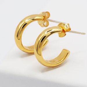 gold hoop earrings