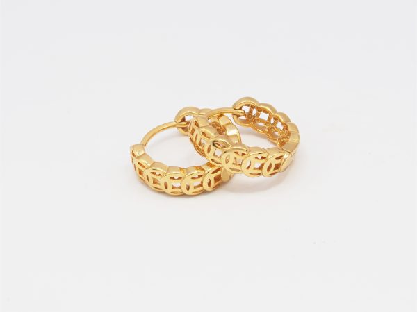 gold patterned huggie earrings