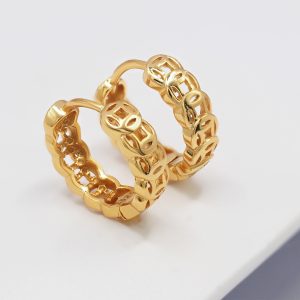 gold patterned huggie earrings