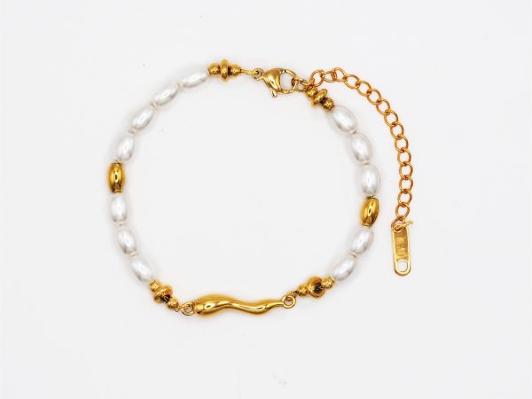 pearl gold bracelet