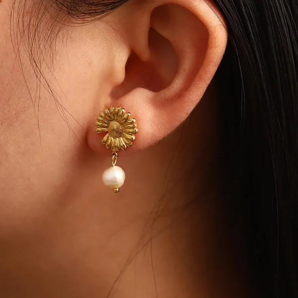 18k gold plated pearl drop earrings