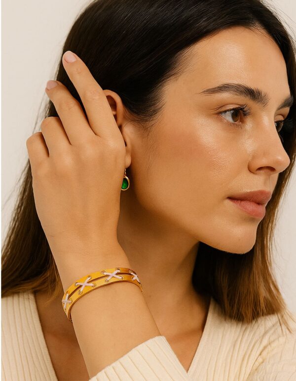 bow bangle