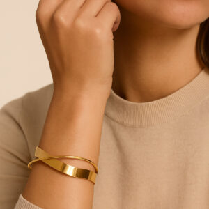 wave cuff bangle